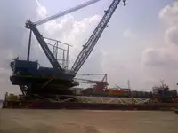 Crane Pipelaying Barge